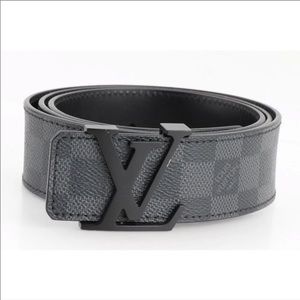 Louis Vuitton Accessories - LV ladies signature belt Louis Vuitton Accessories - LV ladies signature belt